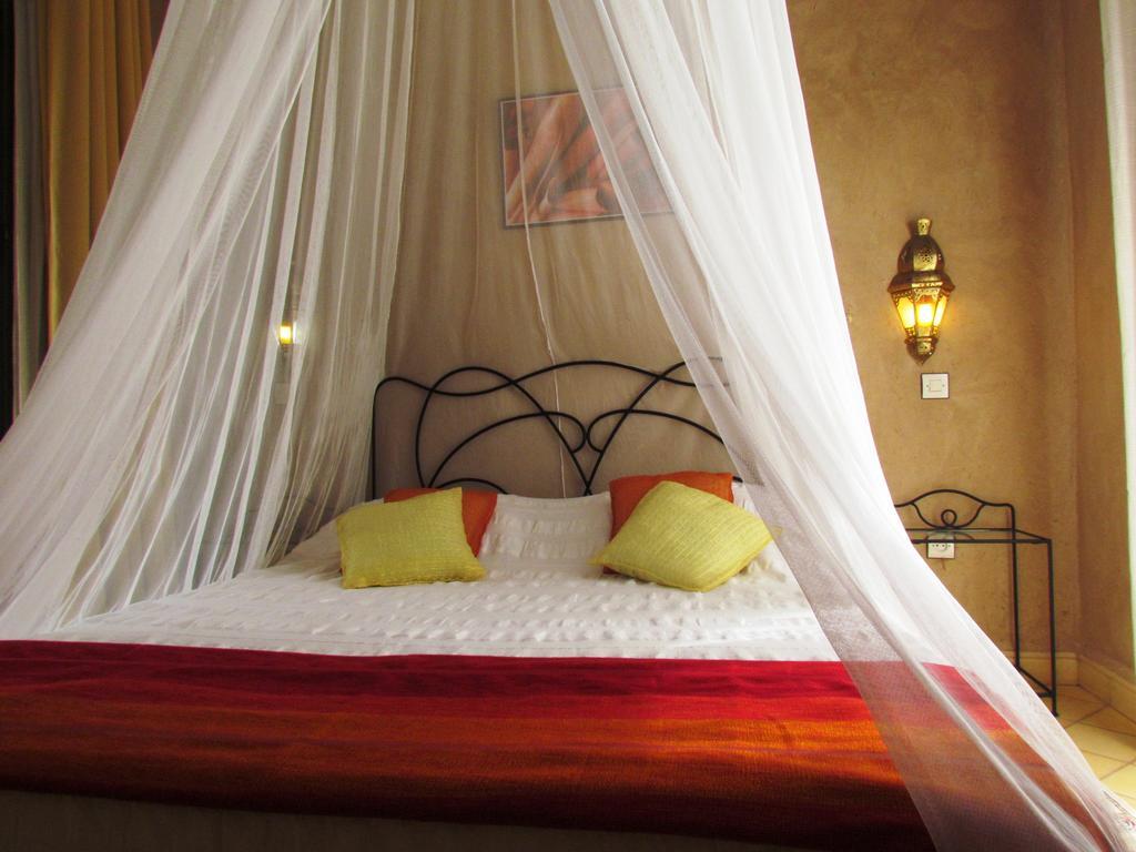 Le Jardin Des Epices Hotel Taroudant Bagian luar foto